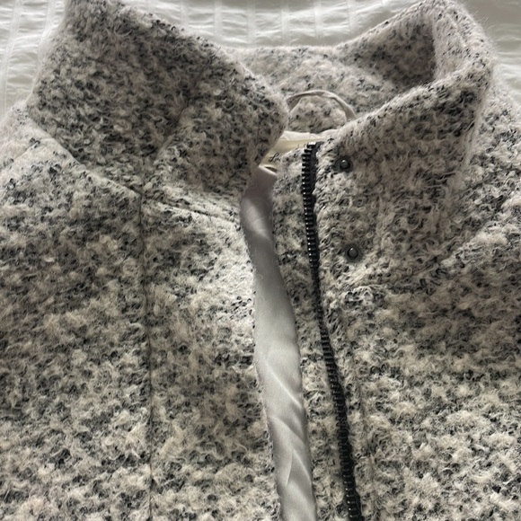 H&M Wool Blend Wool Coat size 10 - Picture 4 of 6